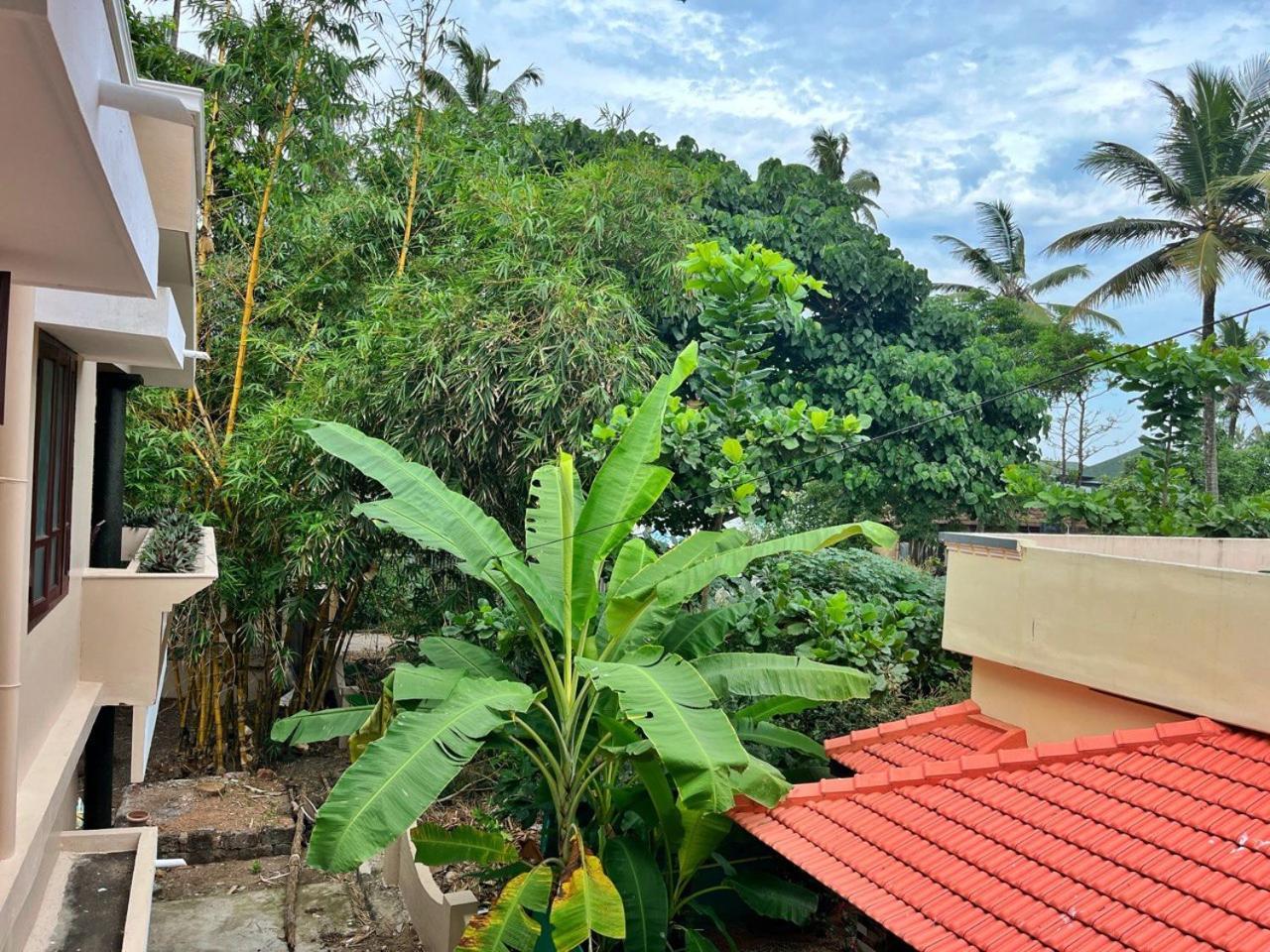 Bava Beach Resort & Retreat Center Varkala Eksteriør bilde