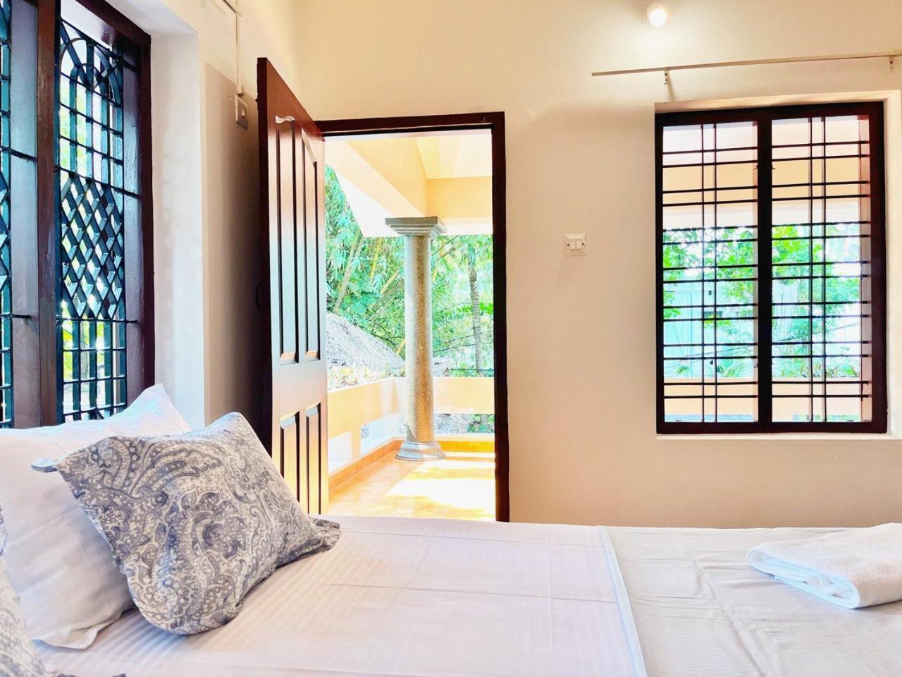 Bava Beach Resort & Retreat Center Varkala Eksteriør bilde