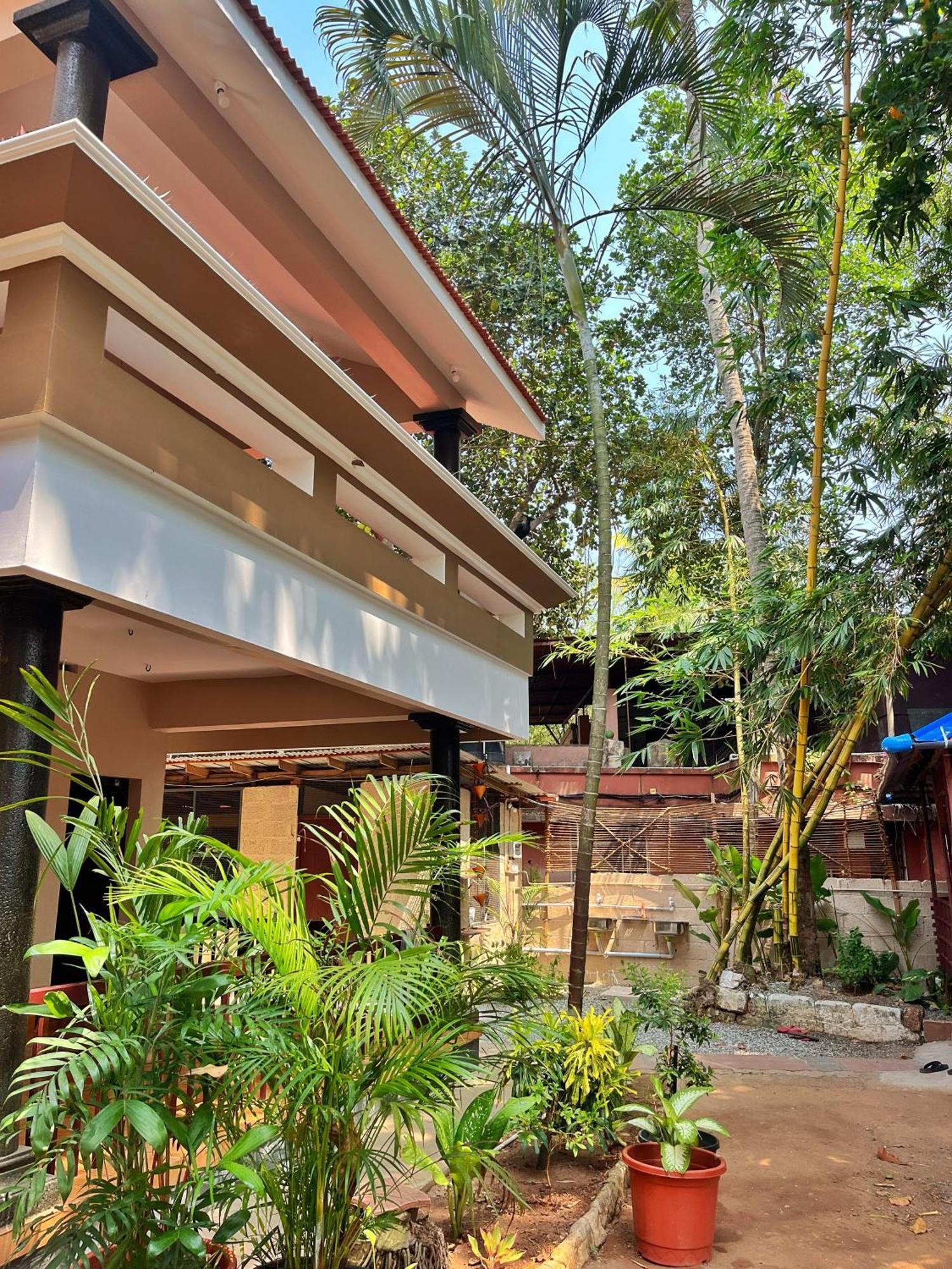 Bava Beach Resort & Retreat Center Varkala Eksteriør bilde